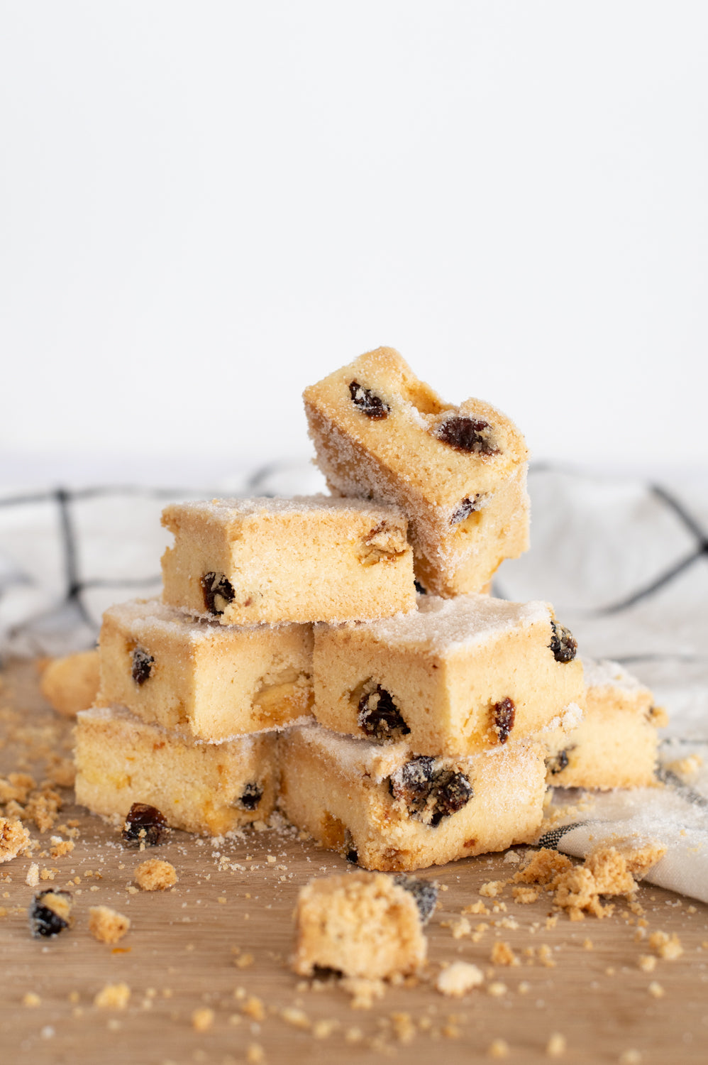 A pile of raisin shortbread biscuits